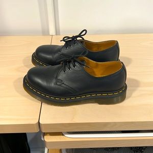 Like New Dr. Marten 1461 Black Leather Oxford US 5 (mens)